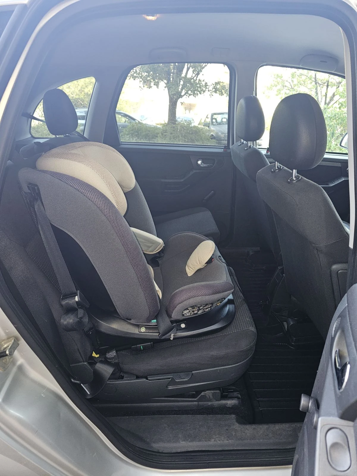 Opel Meriva A, снимка 16 - Автомобили и джипове - 55988927