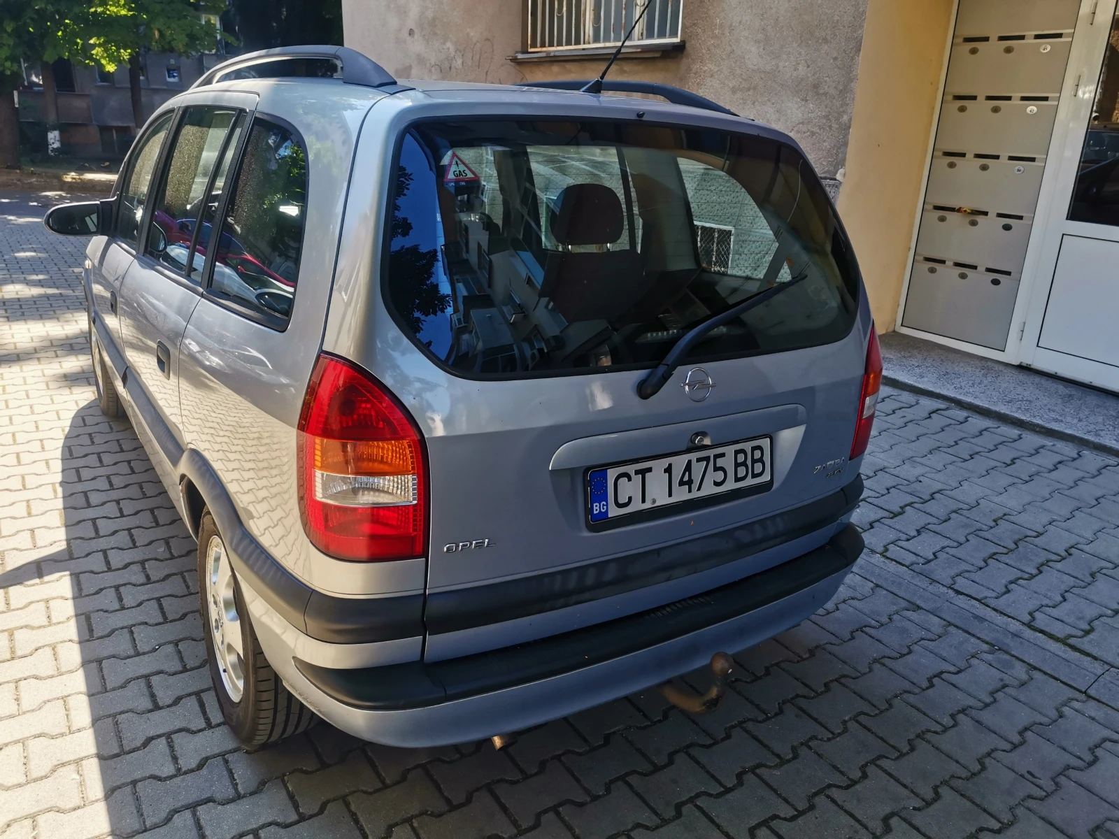 Opel Zafira, снимка 7 - Автомобили и джипове - 56156387