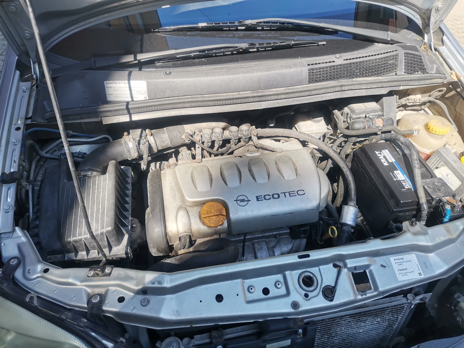 Opel Zafira, снимка 2 - Автомобили и джипове - 56156387