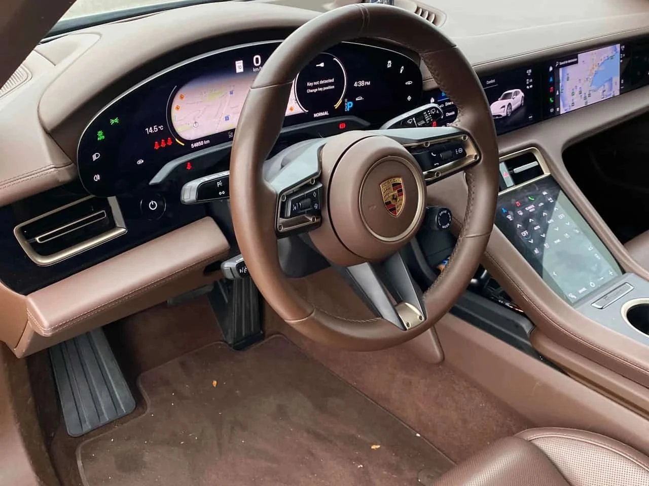 Porsche Taycan, снимка 7 - Автомобили и джипове - 56689218