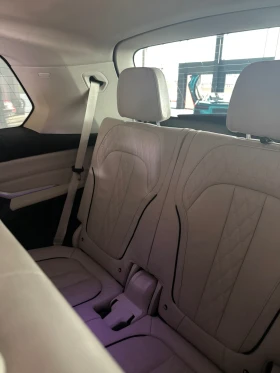 BMW X7 30d xDrive * 7 Места * Панорама * HEAD UP * , снимка 6