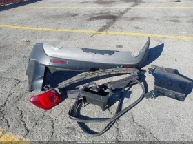 Gmc Acadia 3.6L V-6 DI, DOHC, VVT, 310HP Front Wheel Drive, снимка 4