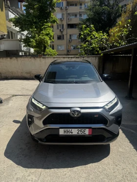 ����� �� �������� �� Toyota Rav4 2.5 HEV GR SPORT 4x4 360º ������� � �������� 