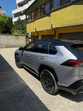 ����� �� �������� �� Toyota Rav4 2.5 HEV GR SPORT 4x4 360º ������� � �������� 