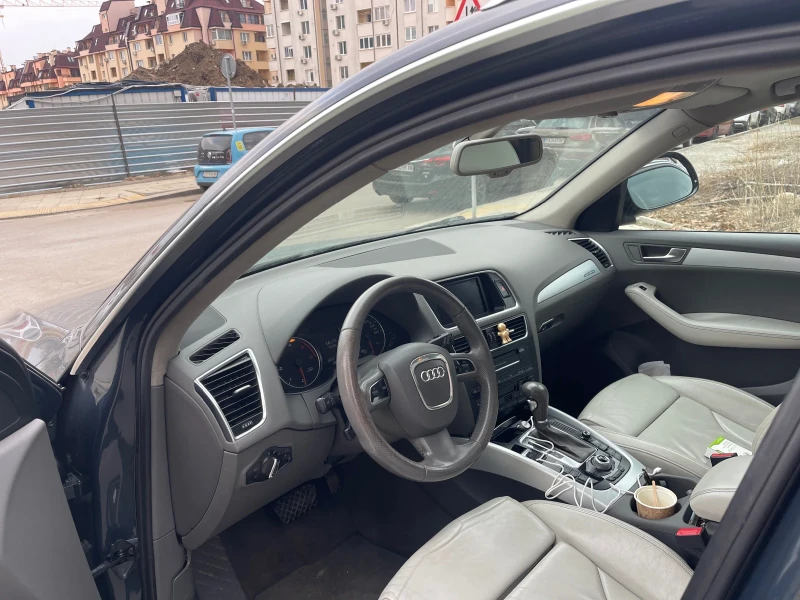 Audi Q5, снимка 3 - Автомобили и джипове - 48440352