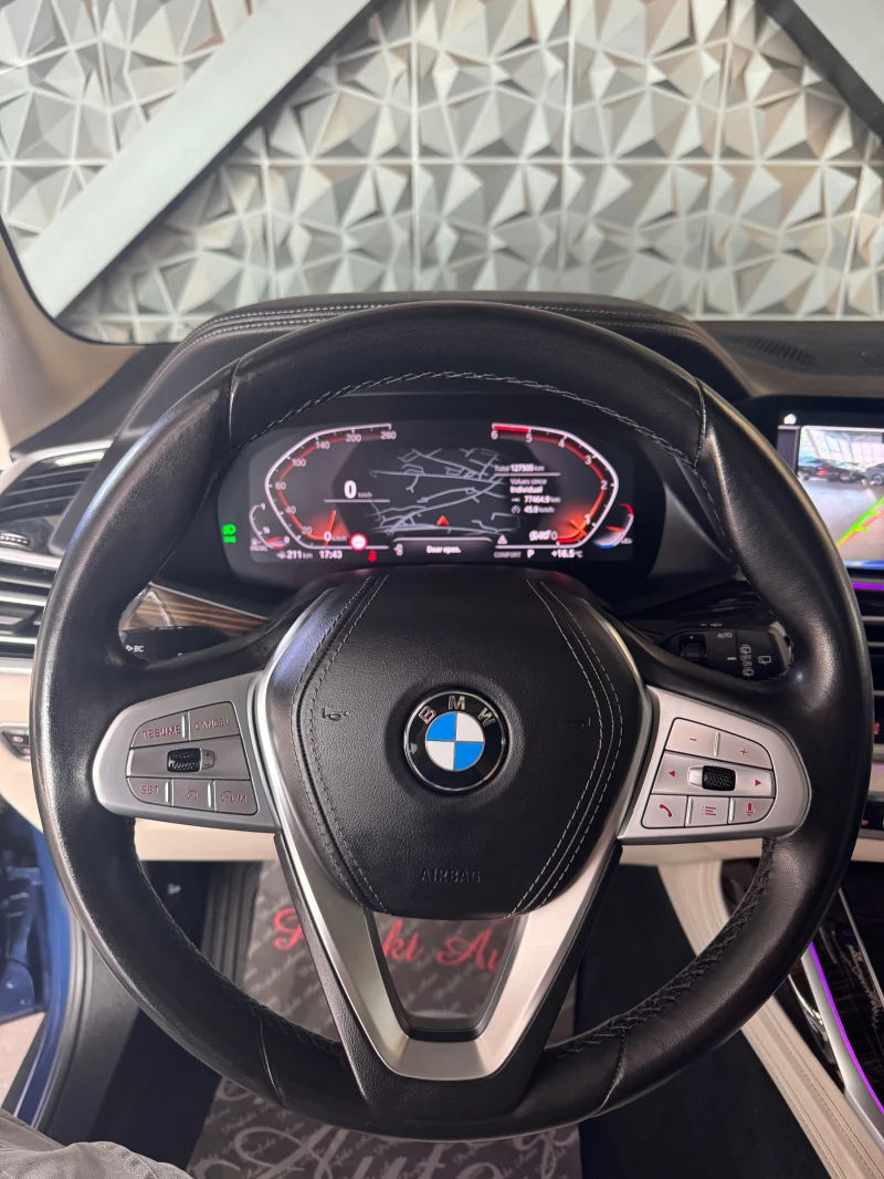 BMW X7 30d xDrive * 7 Места * Панорама * HEAD UP * , снимка 11 - Автомобили и джипове - 50121237
