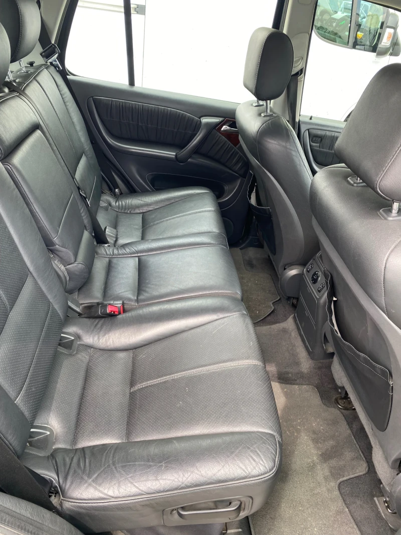 Mercedes-Benz ML 270, снимка 9 - Автомобили и джипове - 52498596