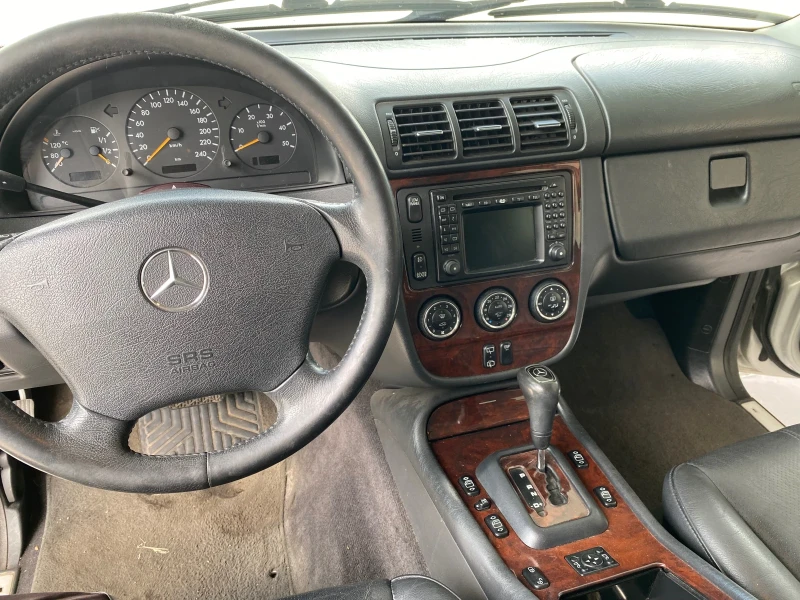 Mercedes-Benz ML 270, снимка 5 - Автомобили и джипове - 52498596