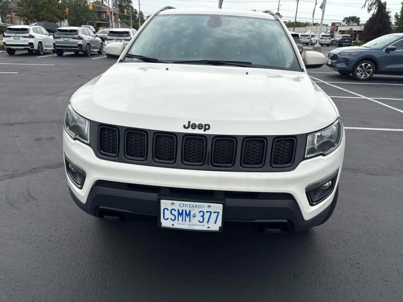 Jeep Compass * Upland Edition * CARFAX * БЕЗ ПЪРВОНАЧАЛНА ВНОСК, снимка 6 - Автомобили и джипове - 52941009