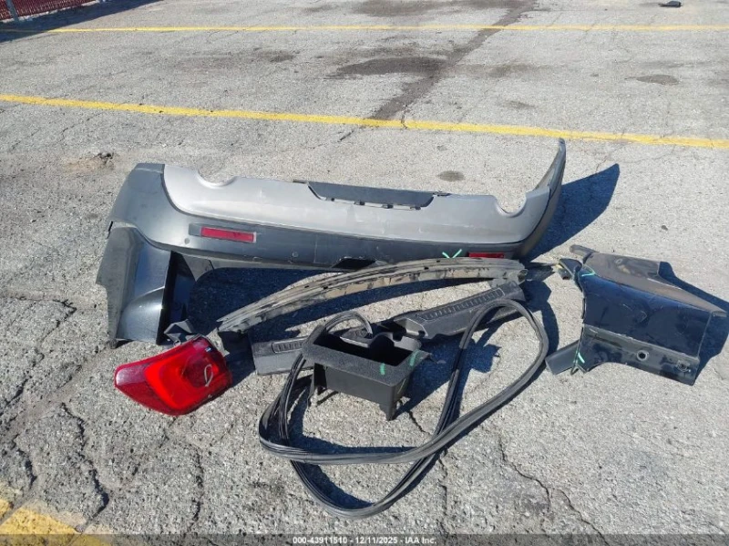 Gmc Acadia 3.6L V-6 DI, DOHC, VVT, 310HP Front Wheel Drive, снимка 4 - Автомобили и джипове - 53047167