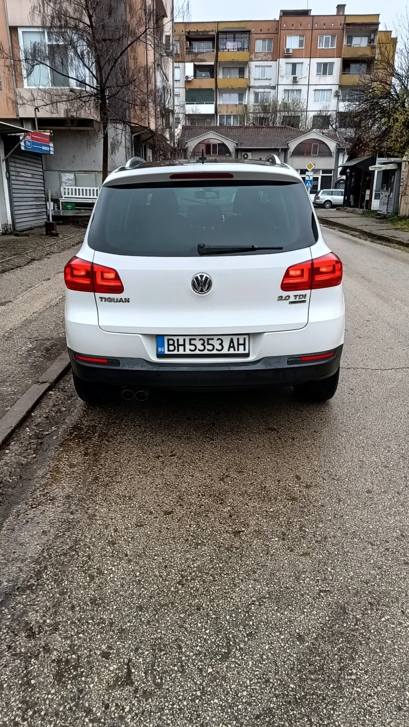 VW Tiguan, снимка 3 - Автомобили и джипове - 53128184
