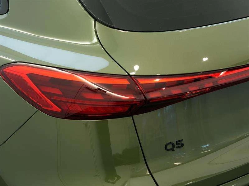 Audi Q5  CARFAX /DIS/360/PANO/NAVI/District Green, снимка 13 - Автомобили и джипове - 53355098