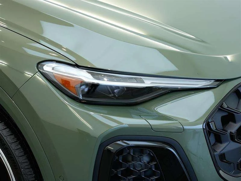 Audi Q5  CARFAX /DIS/360/PANO/NAVI/District Green - изображение 7