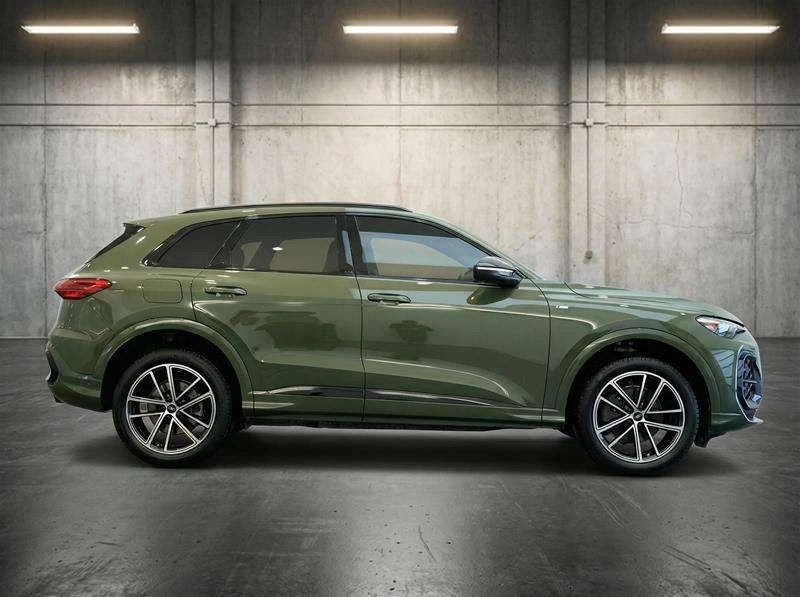 Audi Q5  CARFAX /DIS/360/PANO/NAVI/District Green - изображение 3