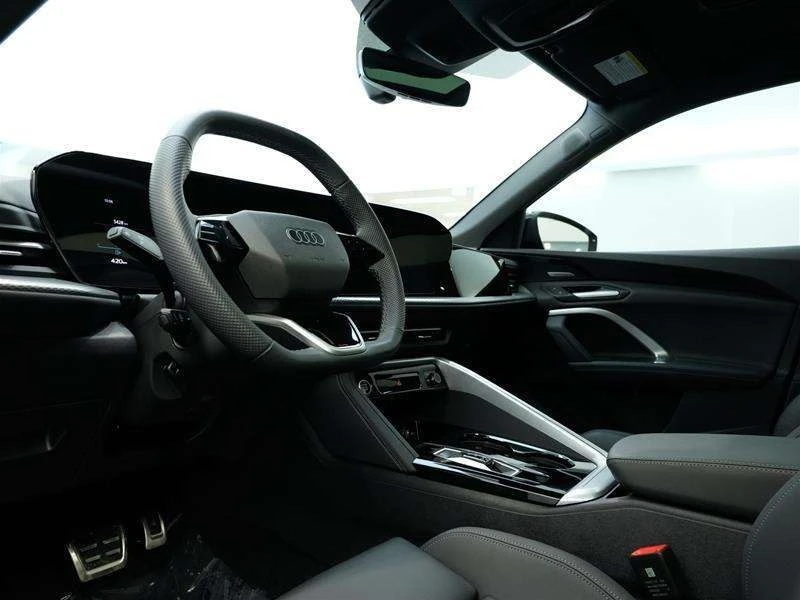 Audi Q5  CARFAX /DIS/360/PANO/NAVI/District Green, снимка 17 - Автомобили и джипове - 53355098