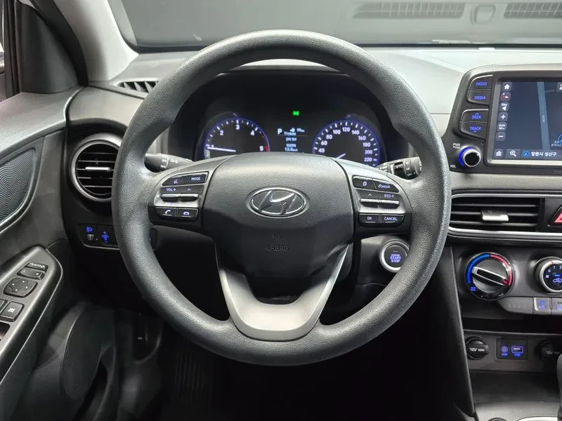 Hyundai Kona 1.6D - САМО 30% АВАНС, снимка 13 - Автомобили и джипове - 56028505