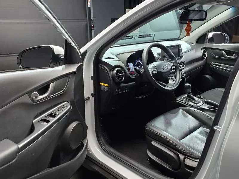 Hyundai Kona 1.6D - САМО 30% АВАНС, снимка 11 - Автомобили и джипове - 56028505