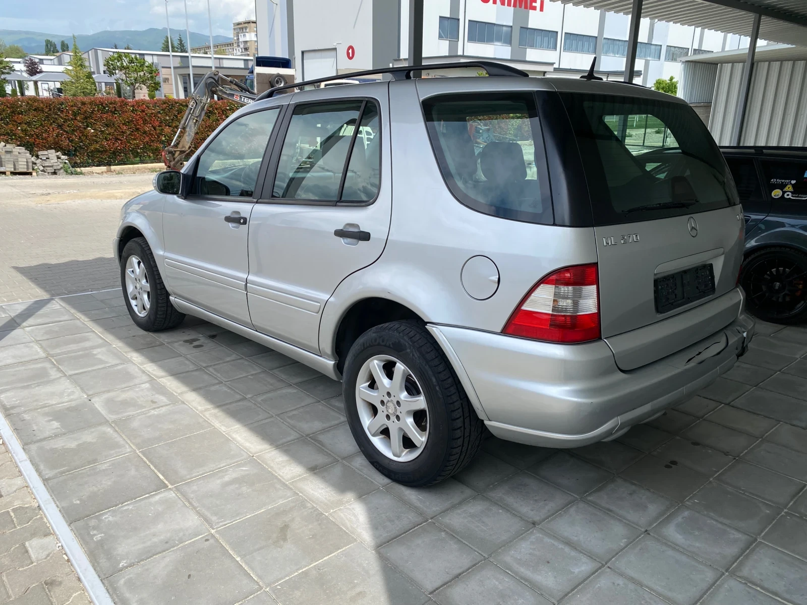 Mercedes-Benz ML 270  - изображение 8