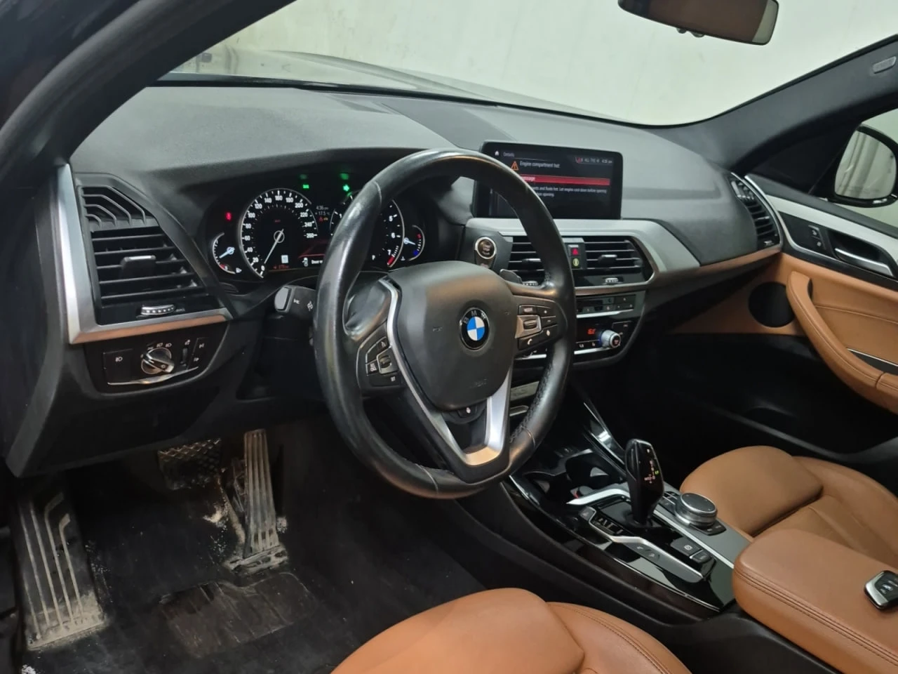 BMW X3 * АВТО КРЕДИТ* ЦЕНА ДО БГ * СЕРВИЗНА ИСТОРИЯ *  - изображение 9