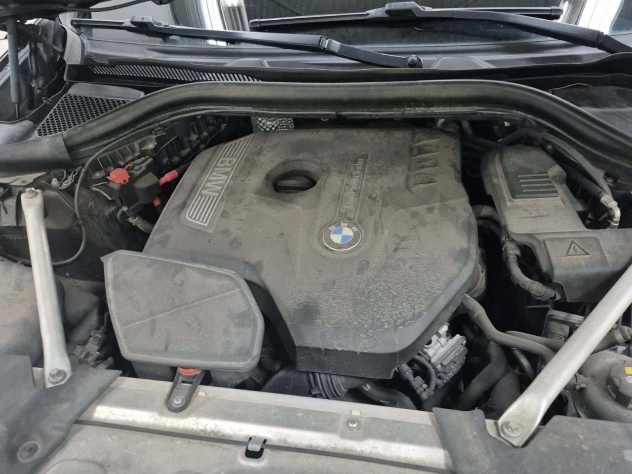 BMW X3 * АВТО КРЕДИТ* ЦЕНА ДО БГ * СЕРВИЗНА ИСТОРИЯ *  - изображение 7