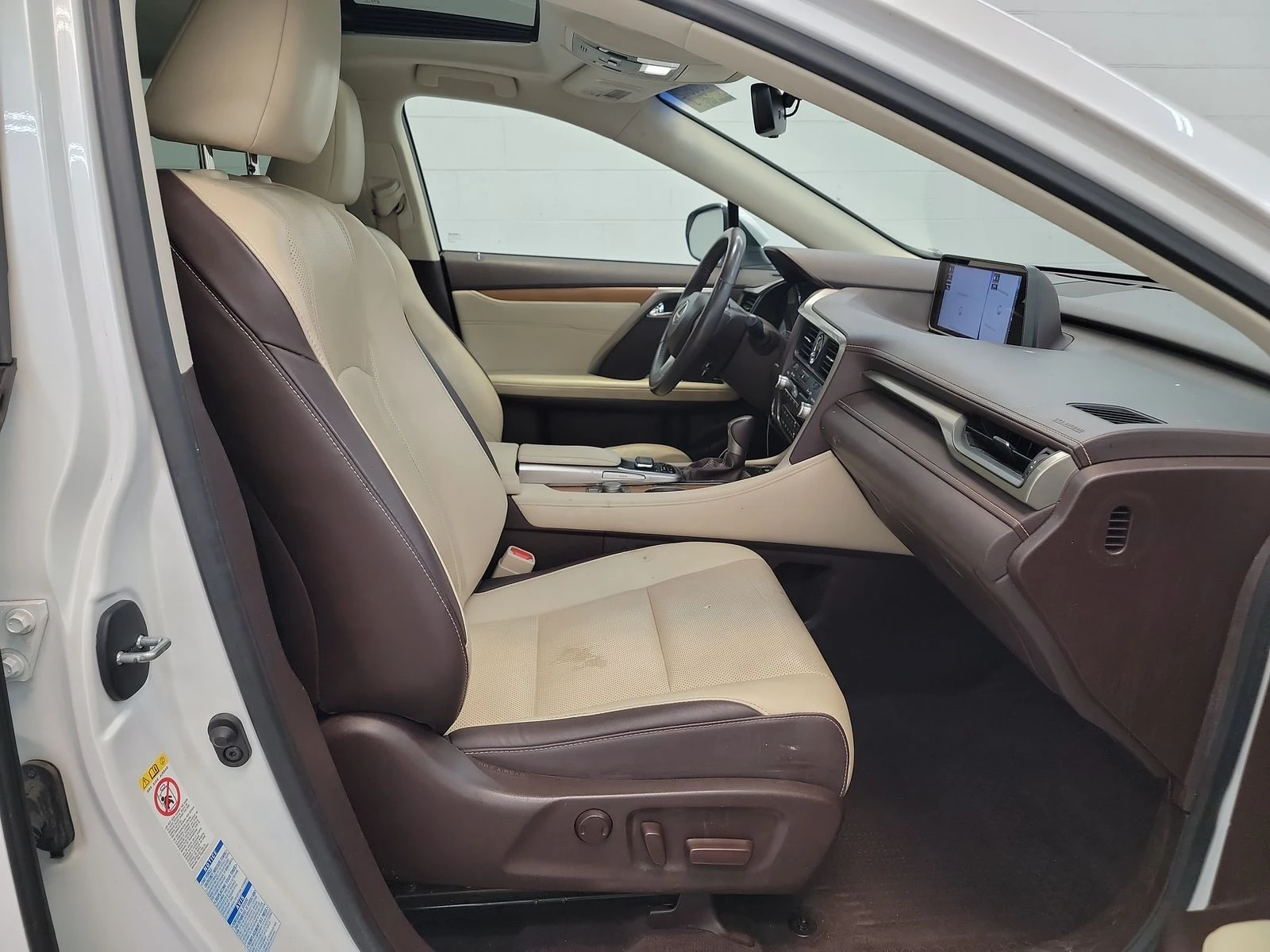 Lexus RX 350  - изображение 8