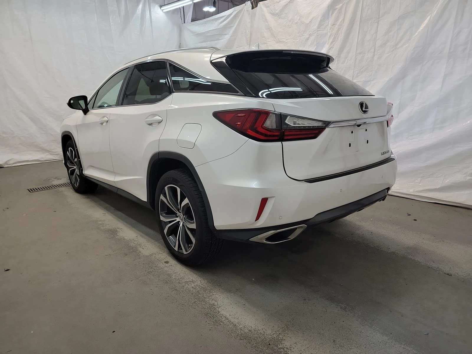 Lexus RX 350  - изображение 6