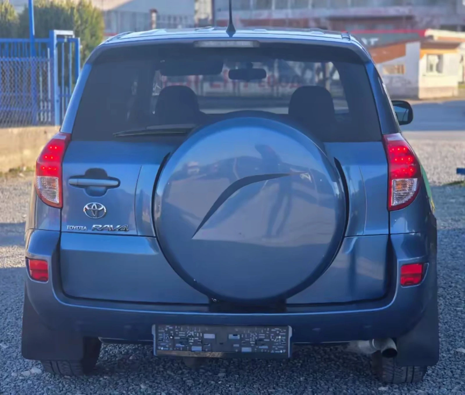 Toyota Rav4 2.2 D-4D 136hp, снимка 6 - Автомобили и джипове - 53833931