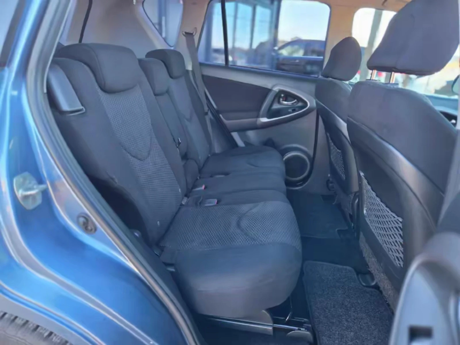 Toyota Rav4 2.2 D-4D 136hp, снимка 13 - Автомобили и джипове - 53833931