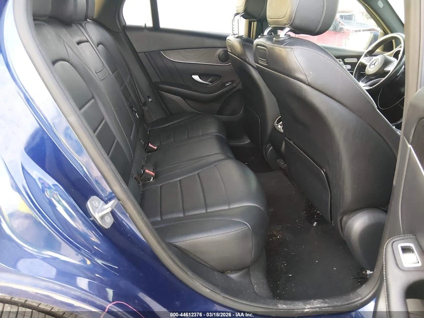 Mercedes-Benz GLC 300 2.0l, снимка 8 - Автомобили и джипове - 54128946