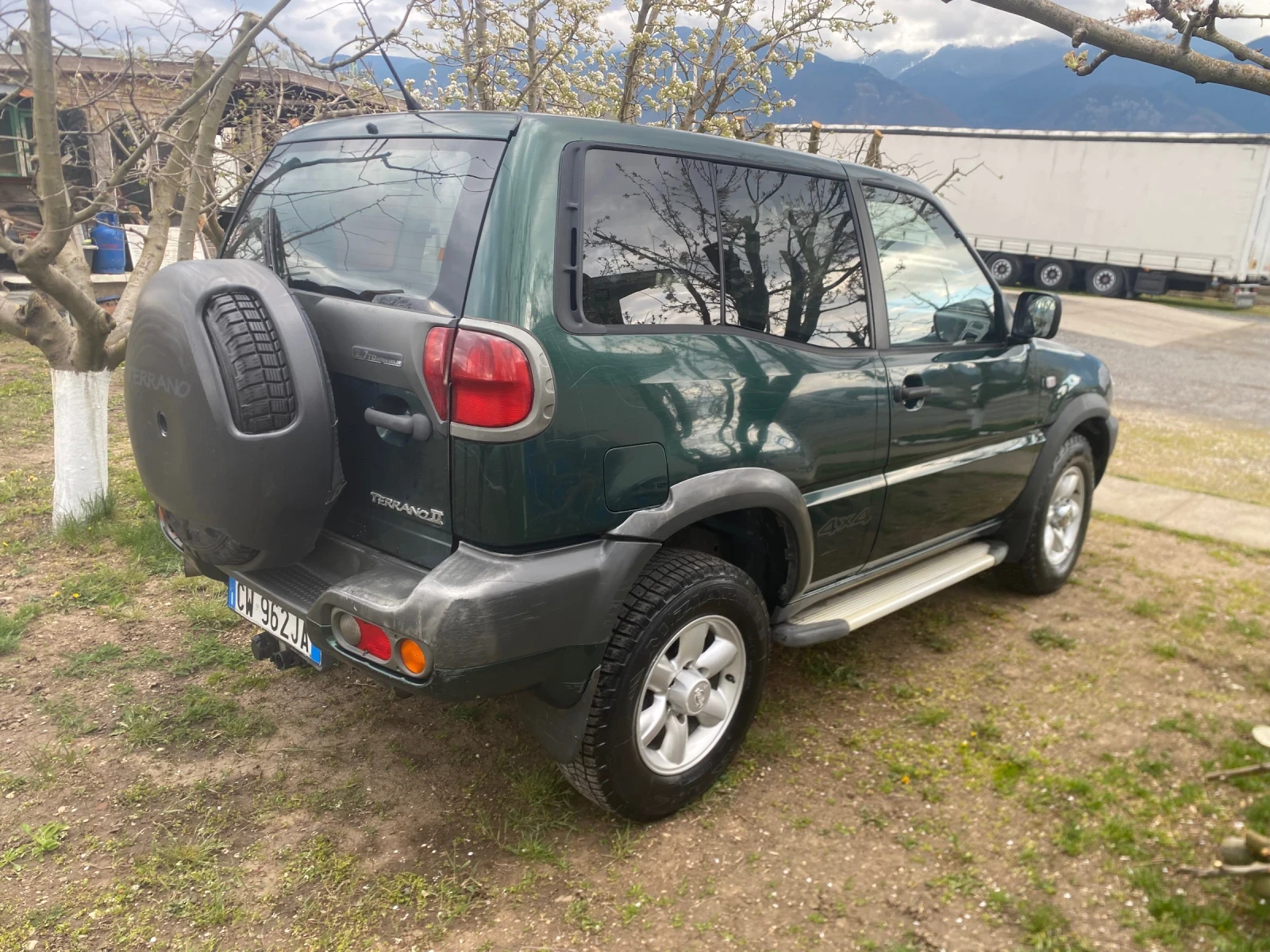 Nissan Terrano II, снимка 3 - Автомобили и джипове - 54191500