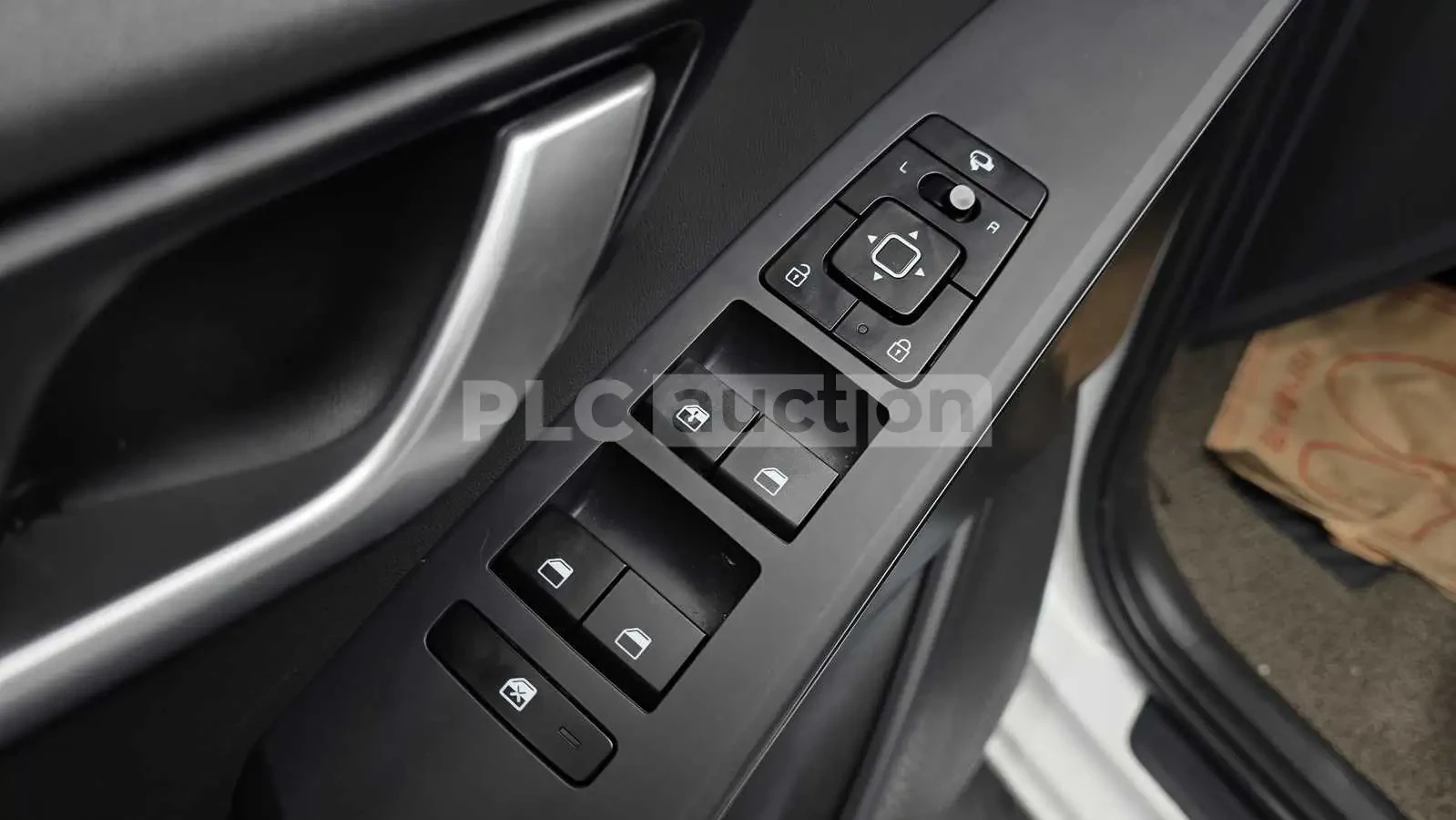 Kia Niro Hybrid| ПОДГРЕВ ВОЛАН+ СЕДАЛКИ| CAM| ВКЛ.ТЕХНОТЕСТ, снимка 12 - Автомобили и джипове - 54846759