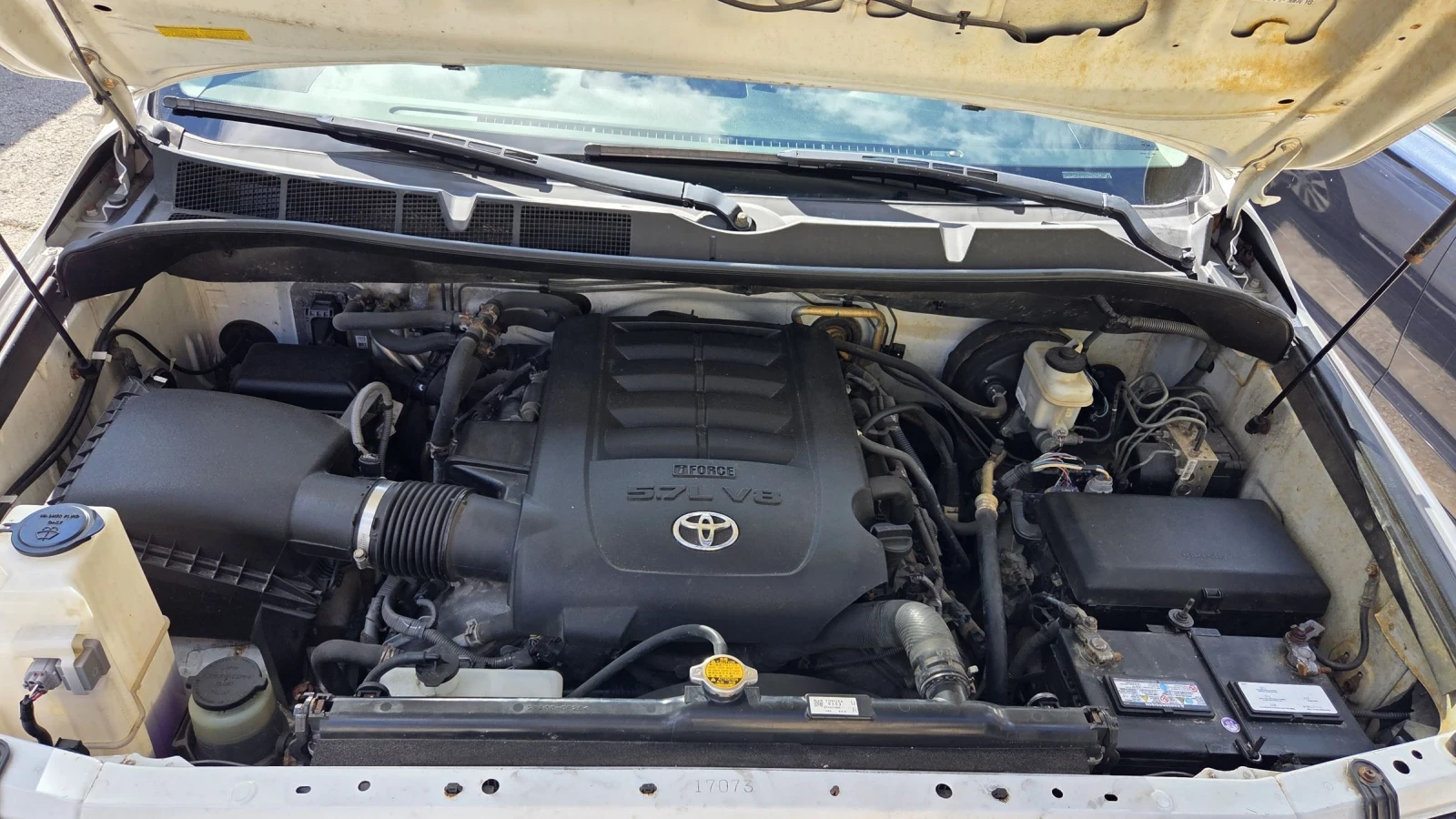 Toyota Sequoia Limited, снимка 13 - Автомобили и джипове - 54892437