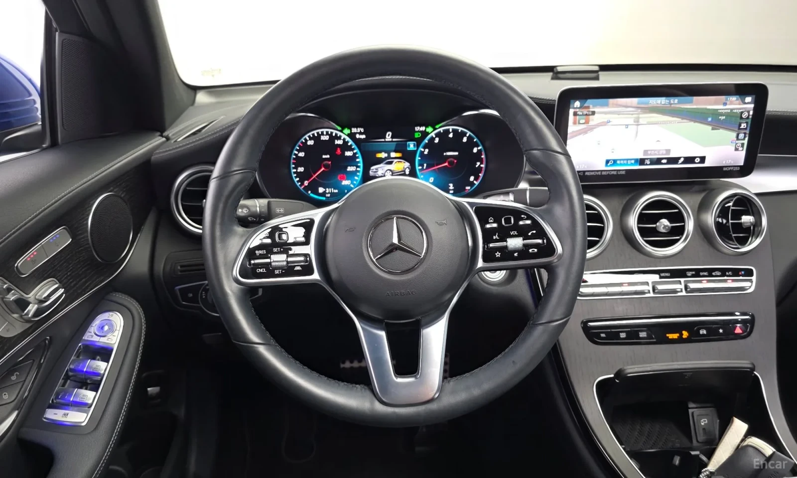 Mercedes-Benz GLC 300 FULL* OBDUX* PODGREV* 60000KM!!!, снимка 13 - Автомобили и джипове - 55175371
