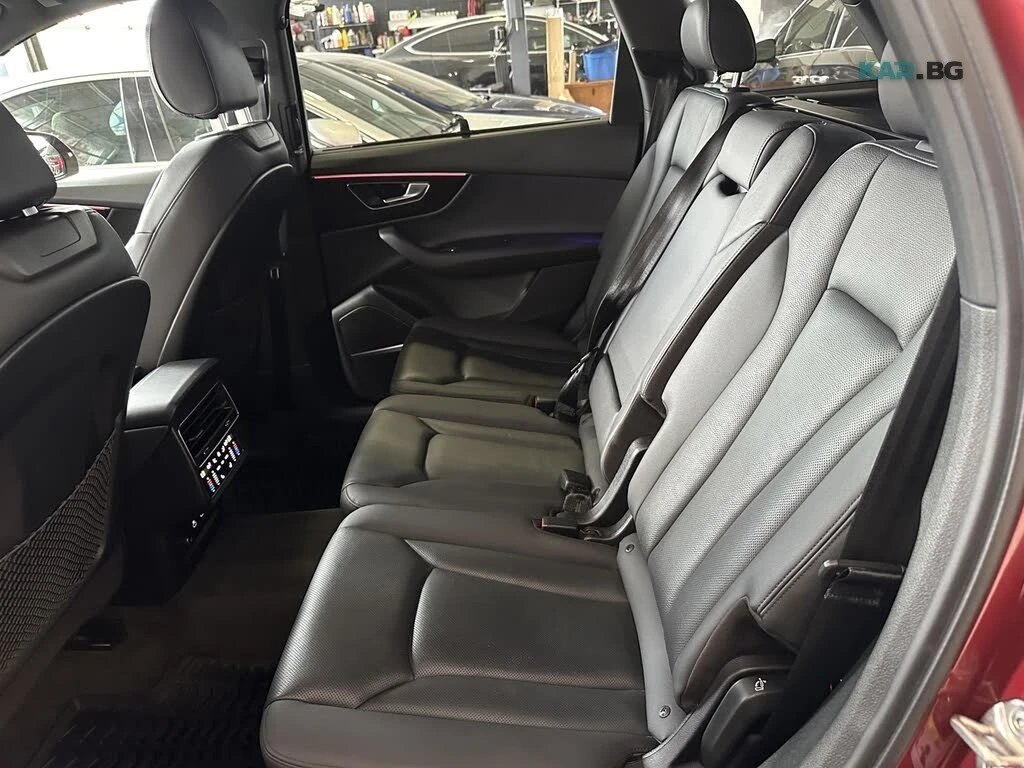 Audi Q7 * PANORAMA *  AвтоКредит * (ЦЕНА ДО БГ), снимка 13 - Автомобили и джипове - 55177919