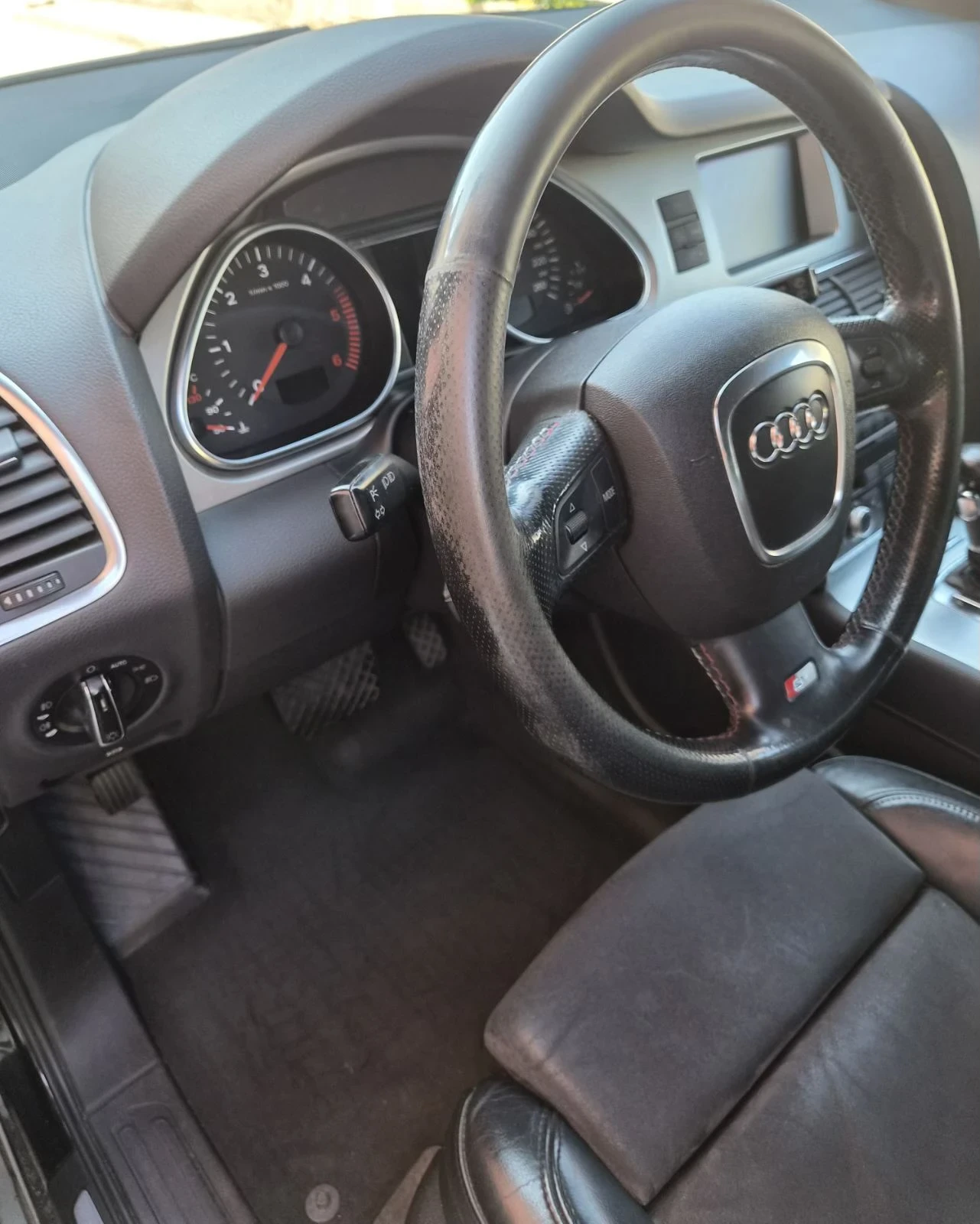 Audi Q7, снимка 12 - Автомобили и джипове - 55770148