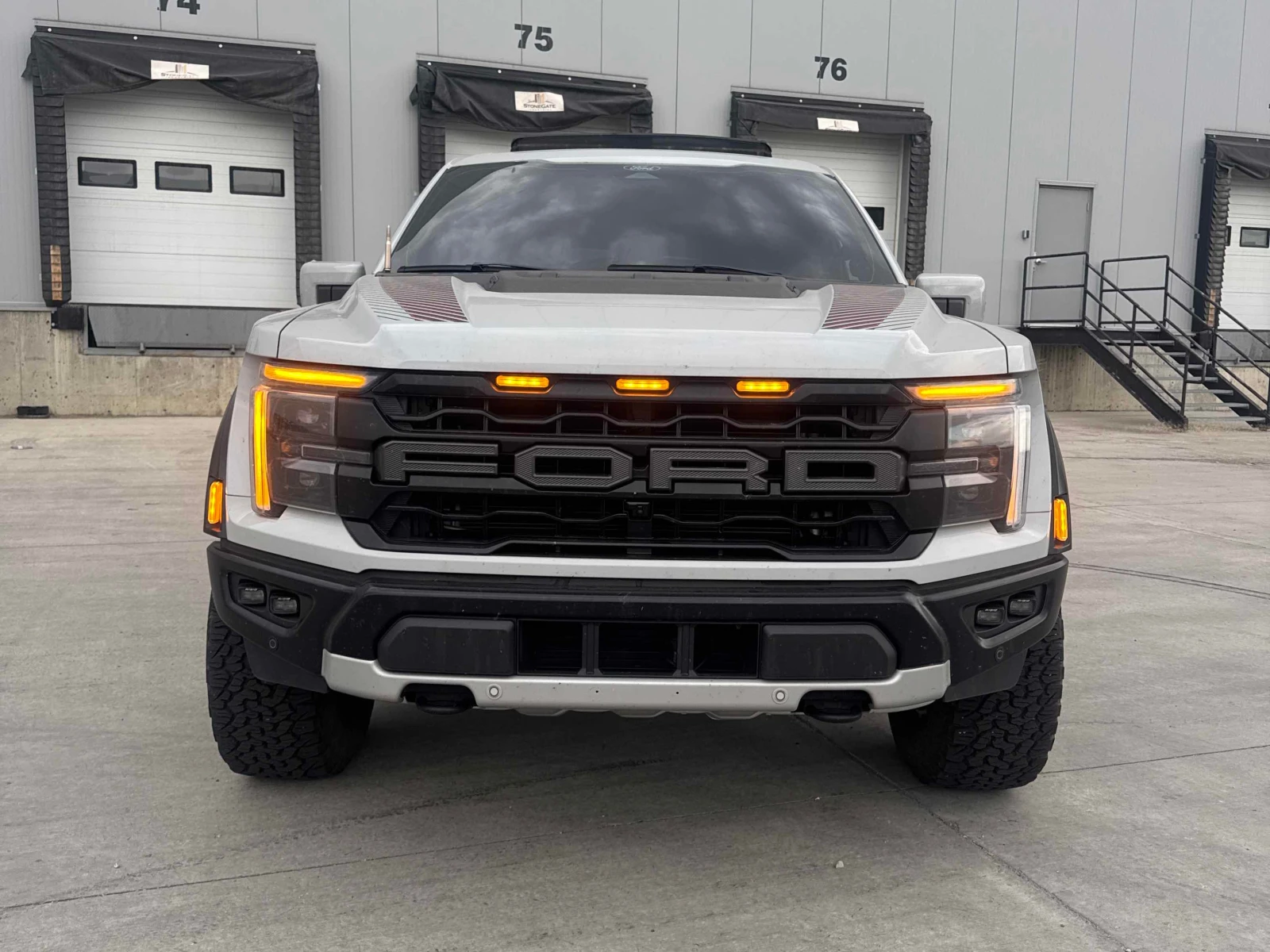 Ford F150 * Raptor * АВТОКРЕДИТ БЕЗ ПЪРВОНАЧАЛНА ВНОСКА* , снимка 6 - Автомобили и джипове - 55901875