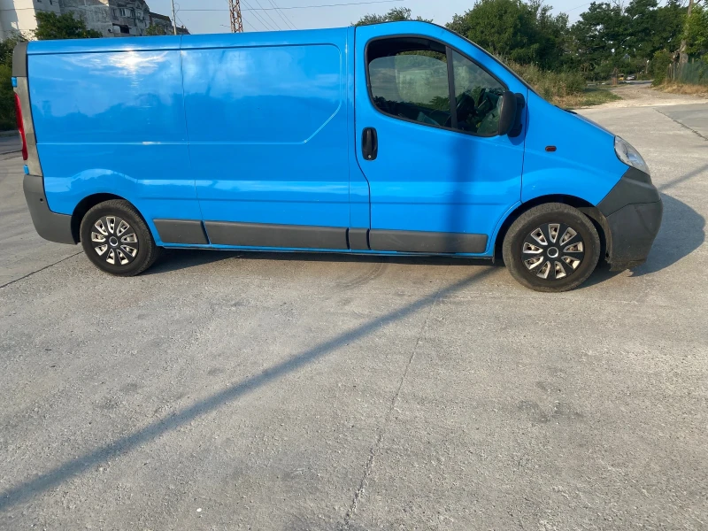 Opel Vivaro 2.0 cdti, снимка 7 - Бусове и автобуси - 52474827