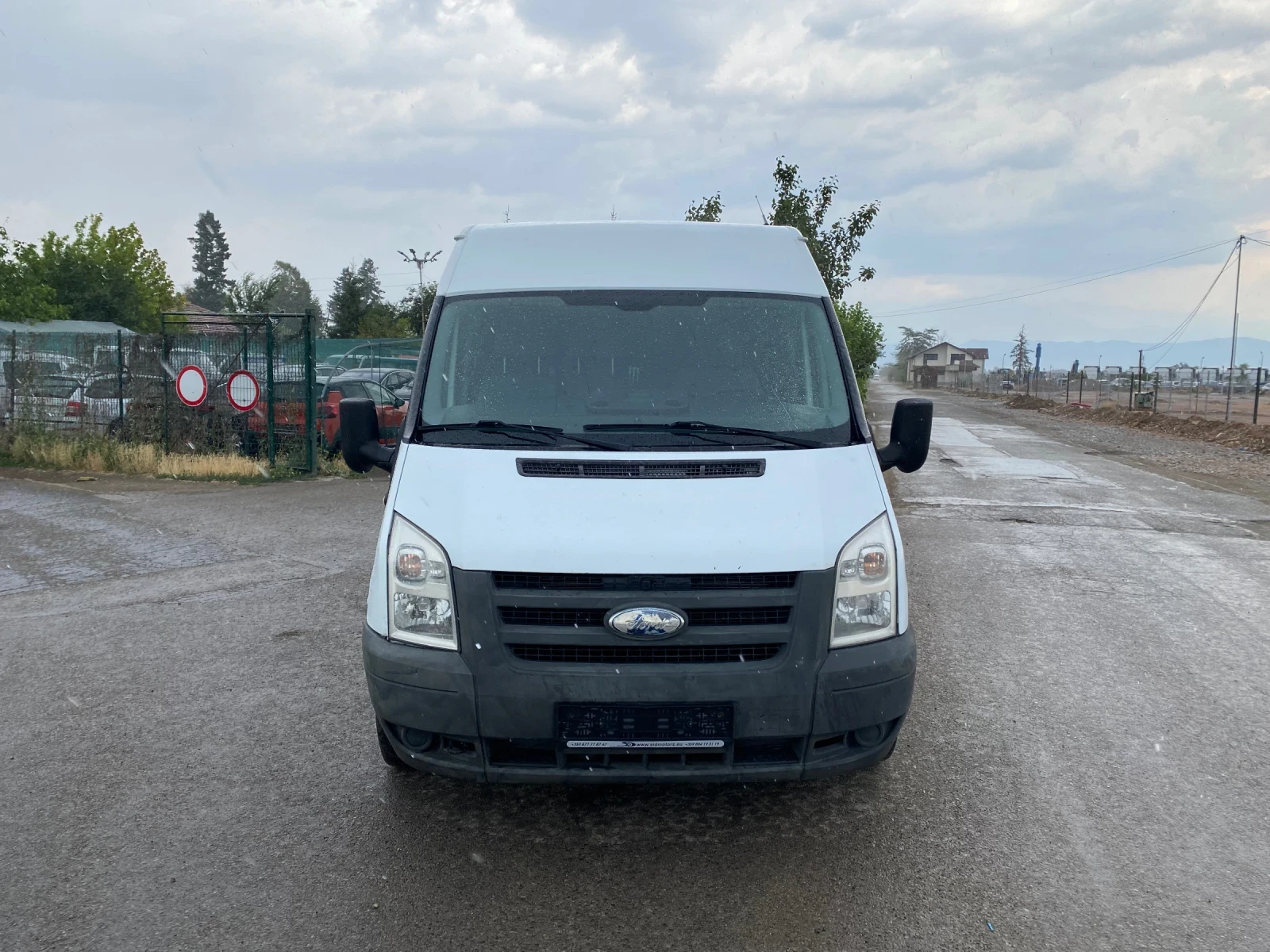 Ford Transit 300T115 - изображение 2