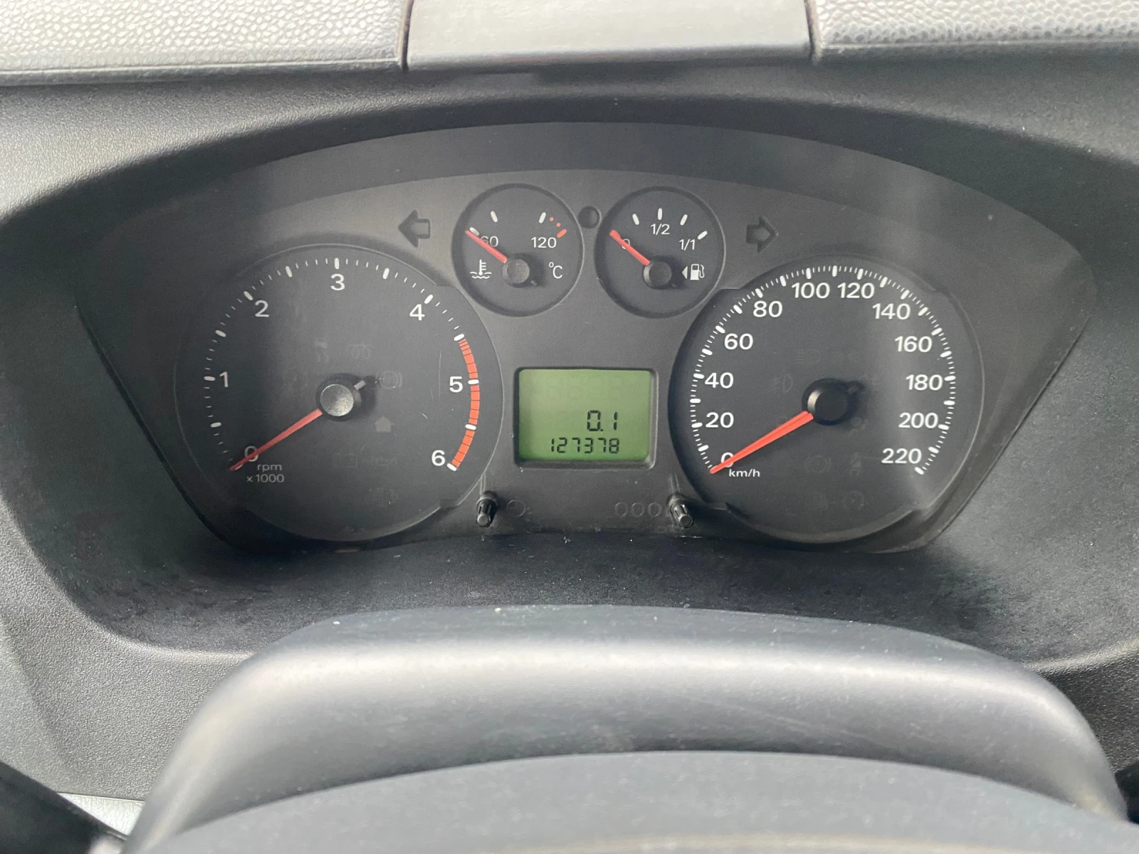 Ford Transit 300T115 - изображение 9