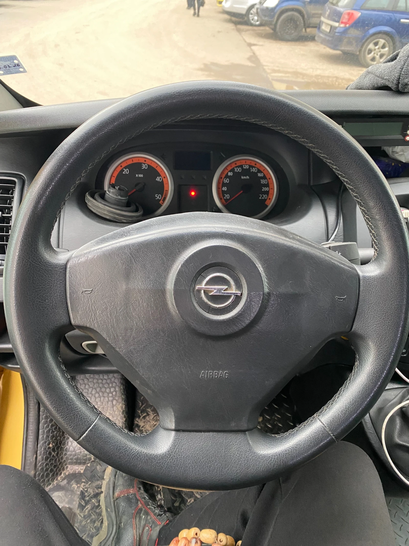 Opel Vivaro 2.0 cdti, снимка 2 - Бусове и автобуси - 53908264