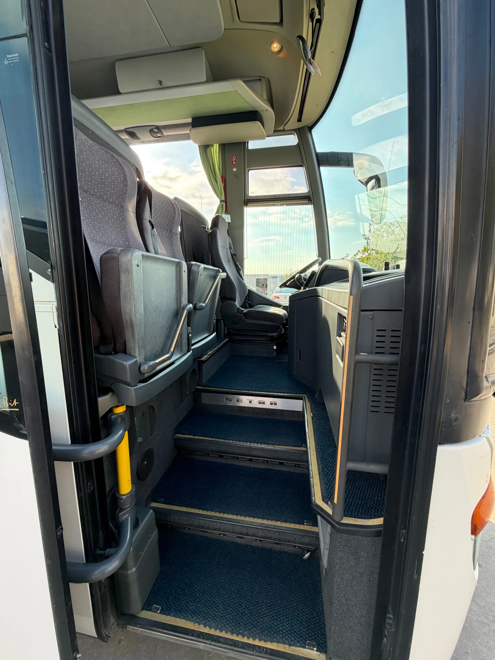 Setra S 415 GTHD E4 ръчка, снимка 12 - Бусове и автобуси - 55426155