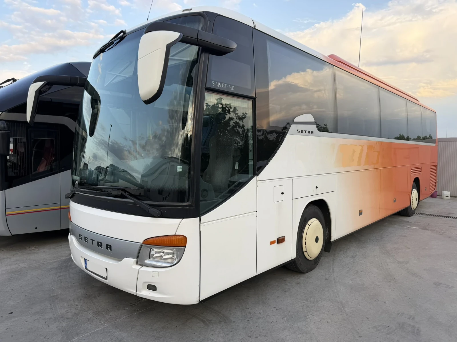 Setra S 415 GTHD E4 ръчка