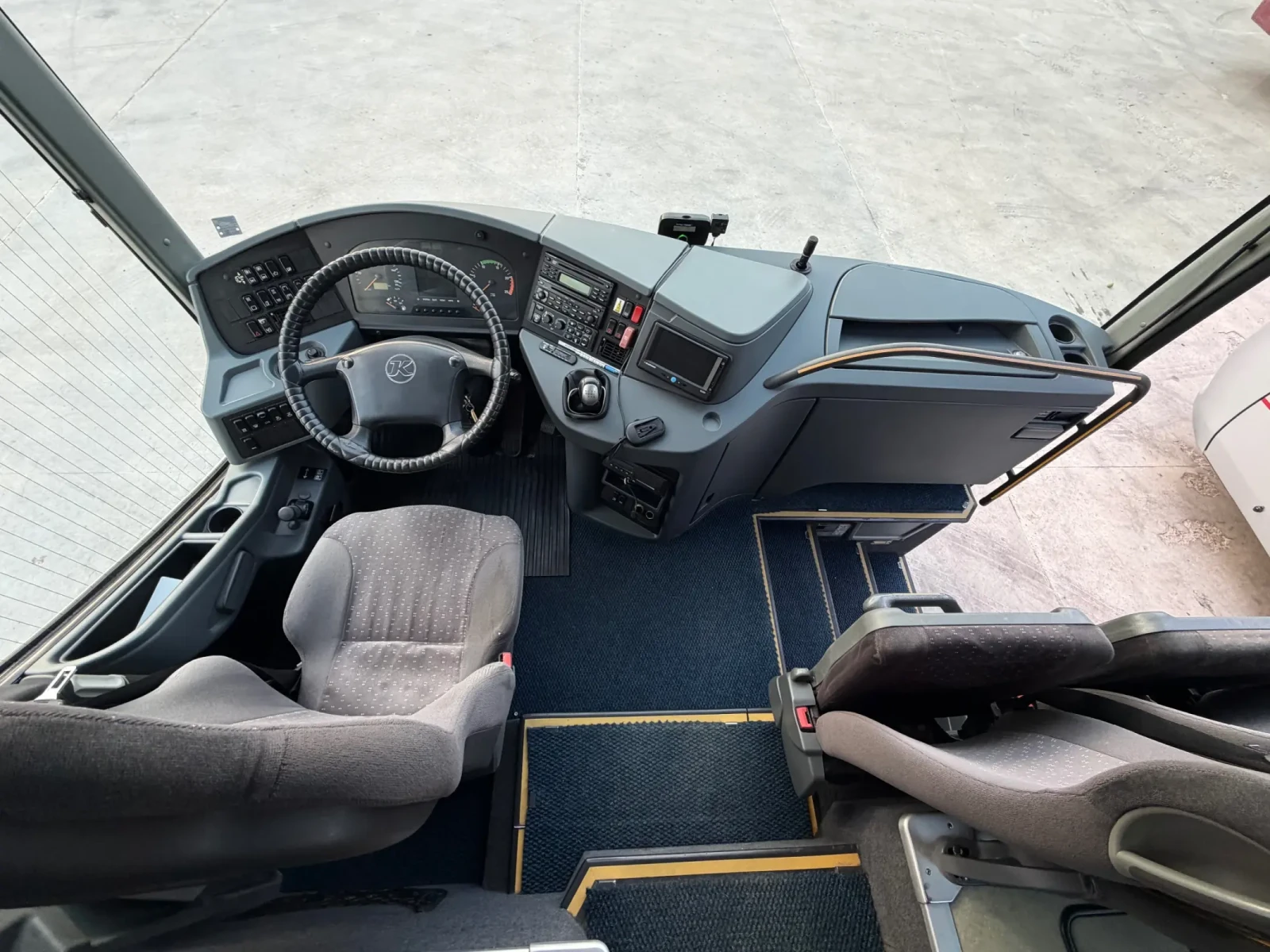 Setra S 415 GTHD E4 ръчка, снимка 11 - Бусове и автобуси - 55426155
