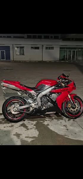 Yamaha YZF-R1 | Mobile.bg    3