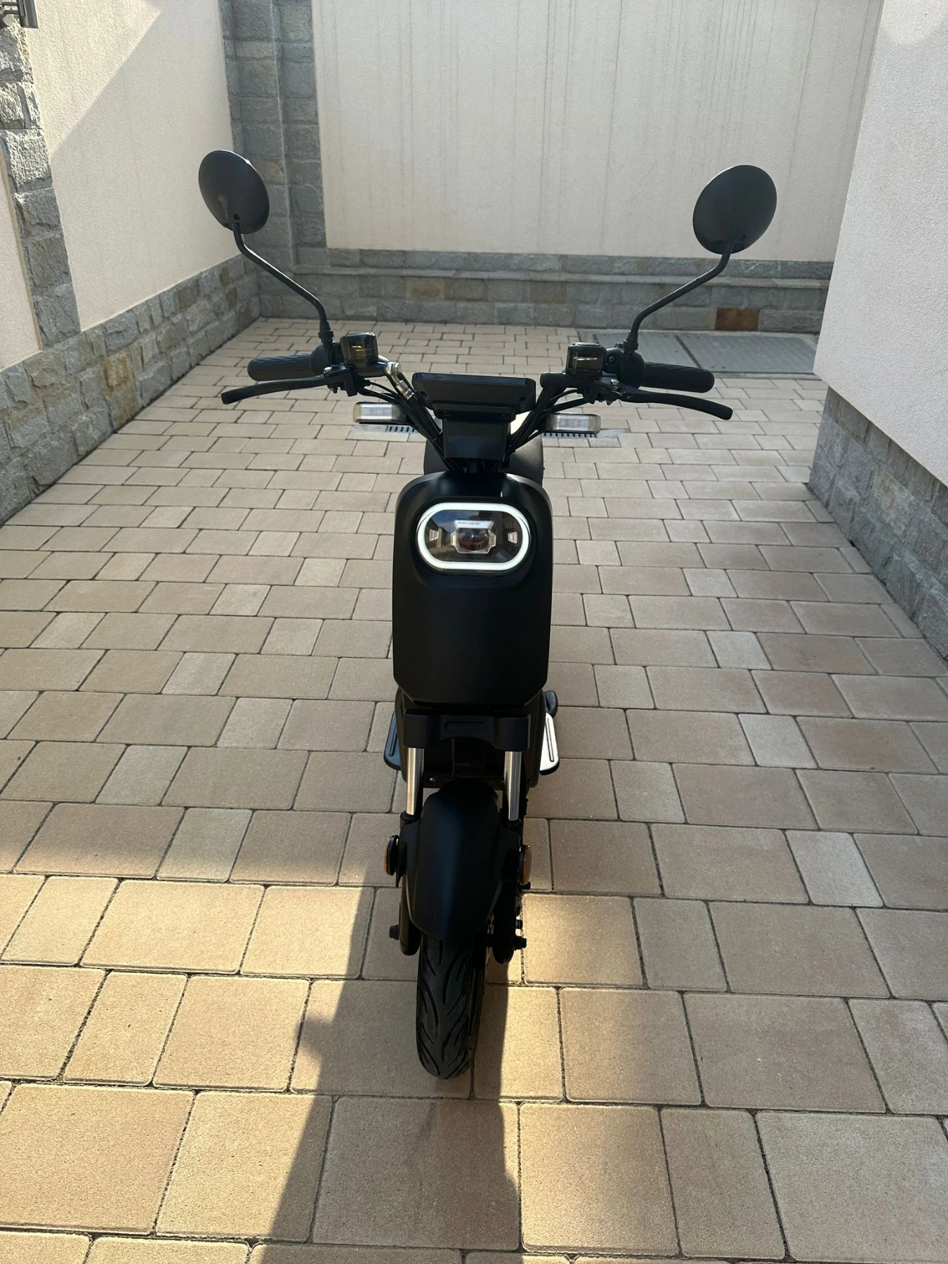 Други Друг, снимка 1