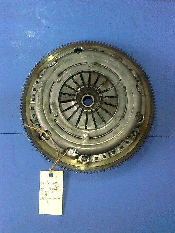 съединител за Мицубиши Колт (1)