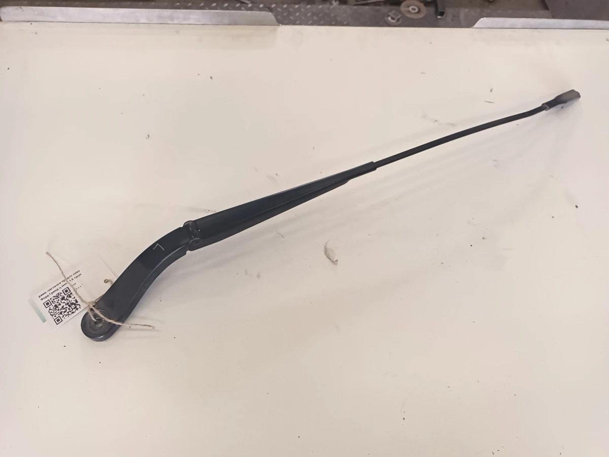 рамо чистачка предно ляво Форд Гранд ц макс 1,6 тдци