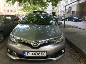 Toyota Auris, снимка 1