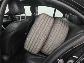 Mercedes-Benz C 300 4MATIC AMG Line | Панорама | Кожа | Камера | Памет, снимка 11