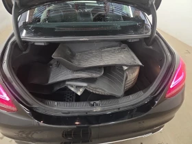 Mercedes-Benz C 300 4MATIC AMG Line | Панорама | Кожа | Камера | Памет, снимка 12